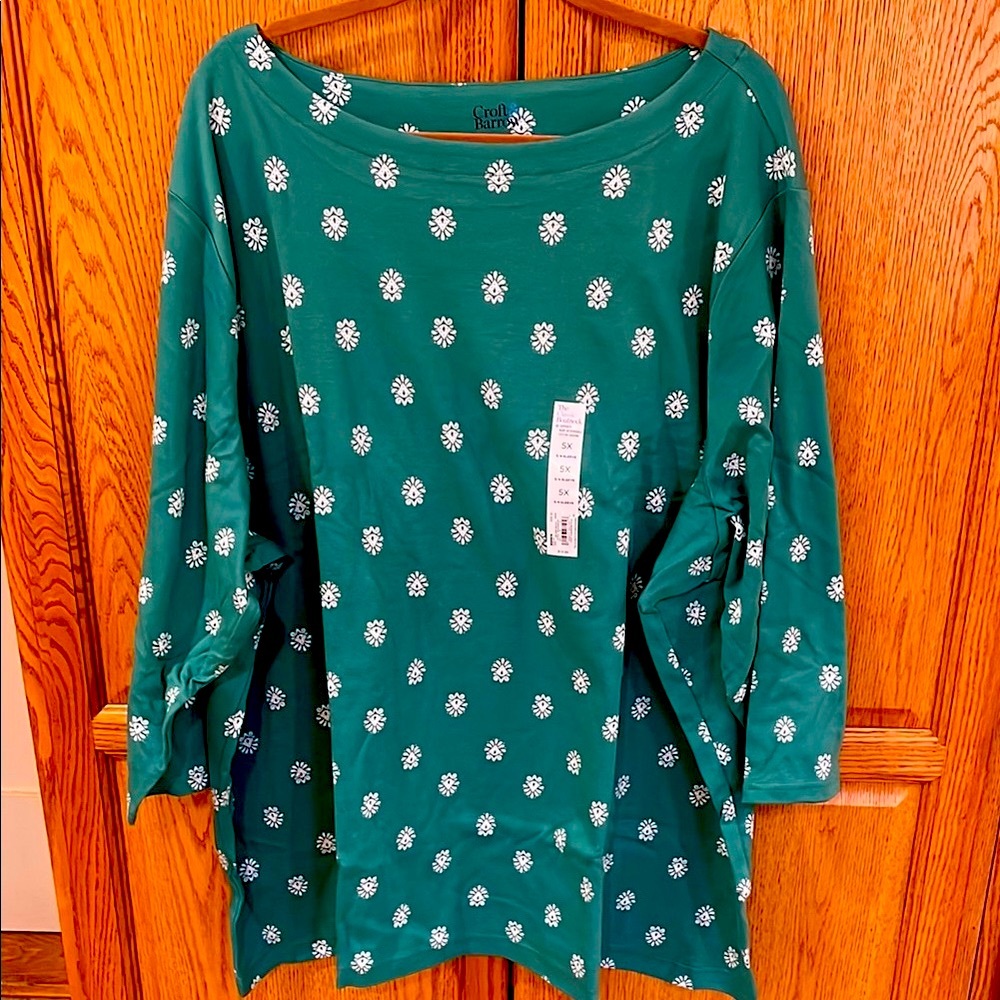 Croft & Barrow Casual Green Floral Top